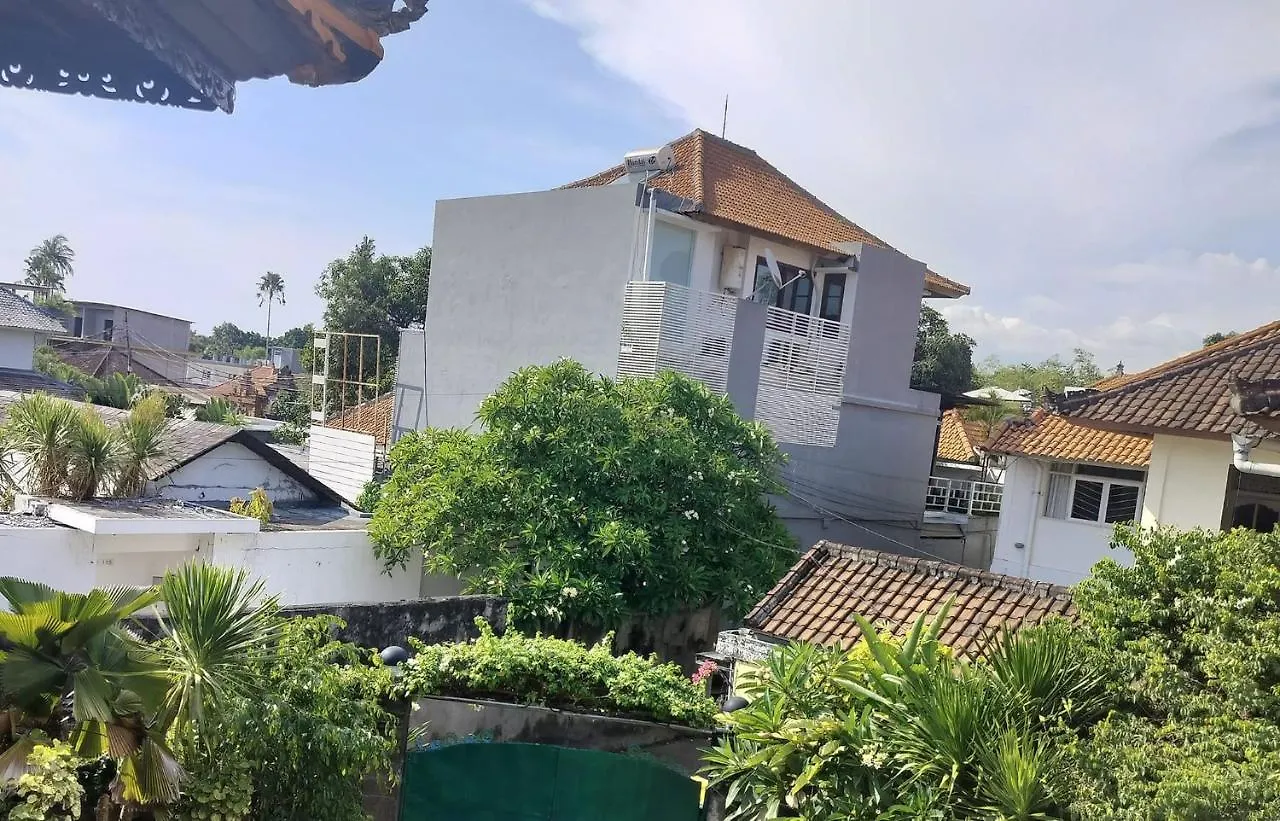 Bed & Breakfast Villa Layang Bulan A Homey Guesthouse For Men Near The Beach In North Kuta Denpasar
